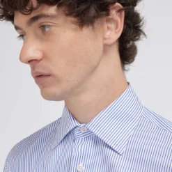 HAST Chemise cintrée en twill à fines rayures bleues et blanches> Cintrée | Chemises Bleues