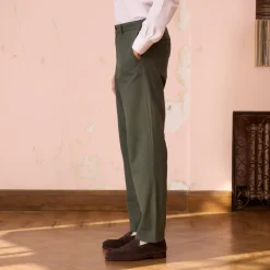 HAST Chino><noscript><img width=