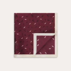 HAST Pochette en soie bordeaux à motifs> Pochettes